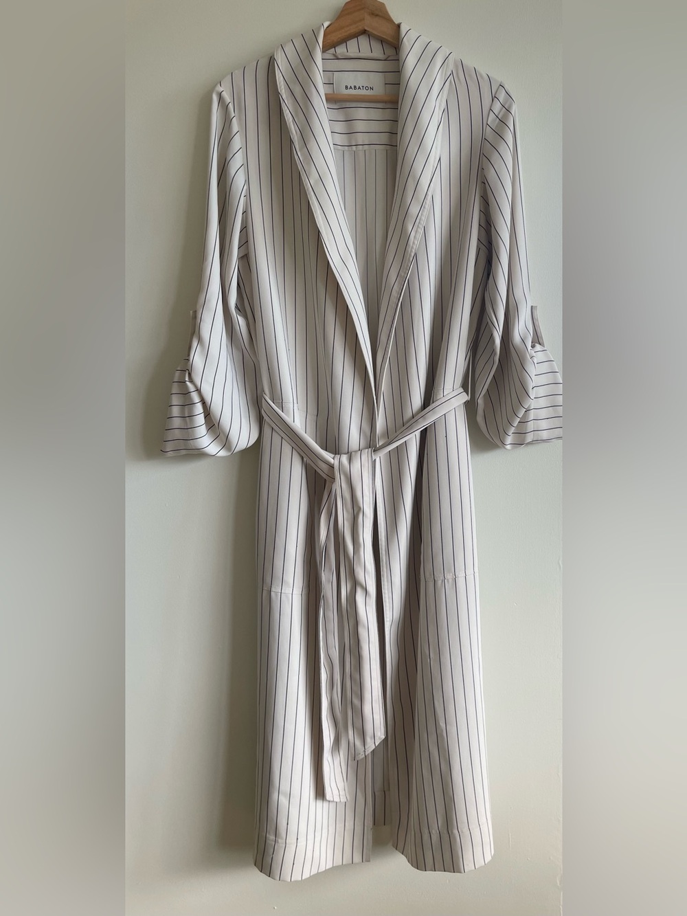 Babaton Cream Satin-Feel Pinstripe Kahlo Robe Duster